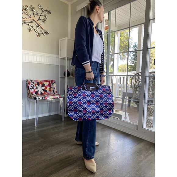 Foldable Tote Bag | Travel Tote | Pink, Blue, Grey & White Floral Pattern - Picture 1 of 6